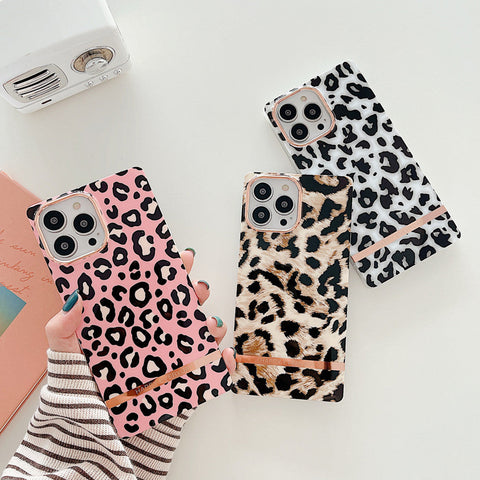 Leopard Pattern Phone Case [EXCLUSIVE]